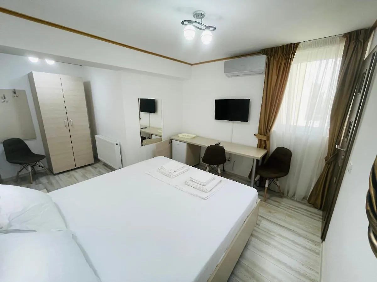 Hotel Marina Srl Bucharest 0*,  Romania